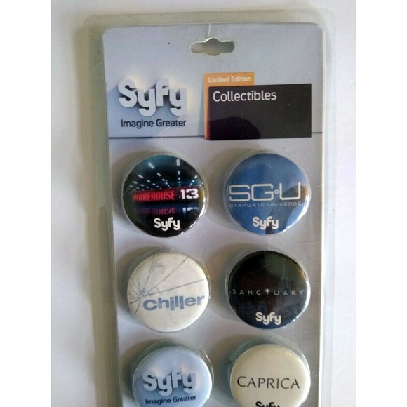 SyFy Set 10 Pinback Buttons Badges Ghost Hunters Chiller Eureka Stargate Caprica - Picture 2 of 7